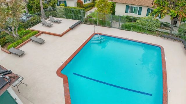 1651 237 Street C, Harbor City, CA 90710