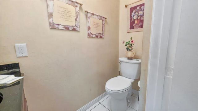 1651 237 Street C, Harbor City, CA 90710