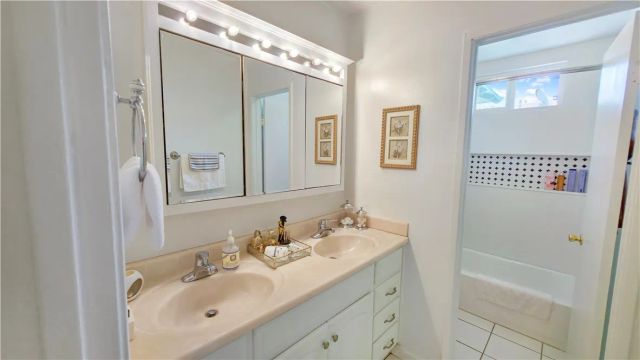 1651 237 Street C, Harbor City, CA 90710