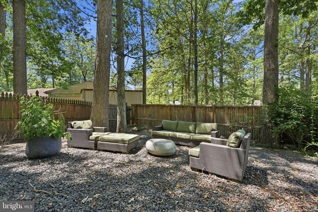 2030 WILLOW BROOK DR, Huntingdon Valley, PA 19006
