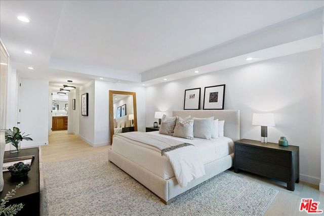 1100 Alta Loma Road 803, West Hollywood, CA 90069