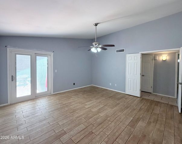 11815 N 65th Avenue, Glendale, AZ 85304