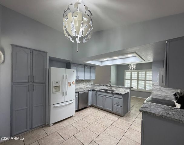 11815 N 65th Avenue, Glendale, AZ 85304