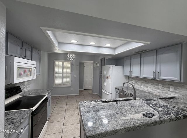 11815 N 65th Avenue, Glendale, AZ 85304