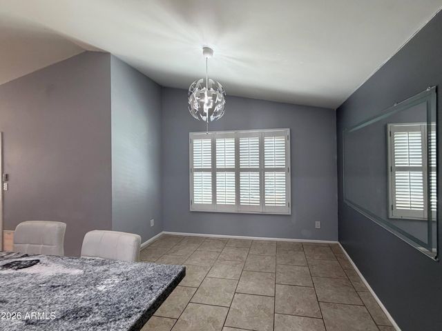 11815 N 65th Avenue, Glendale, AZ 85304