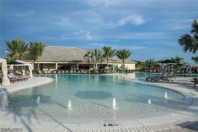 15756 Modena ST, Naples, FL 34114