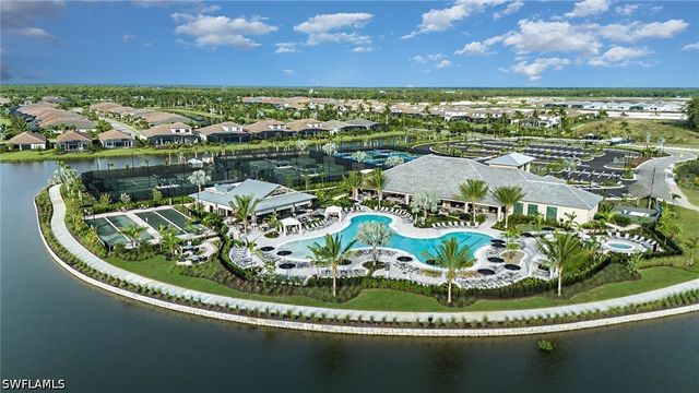 15756 Modena ST, Naples, FL 34114