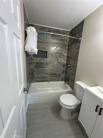 7125 Glasgow Avenue, San Bernardino, CA 92404