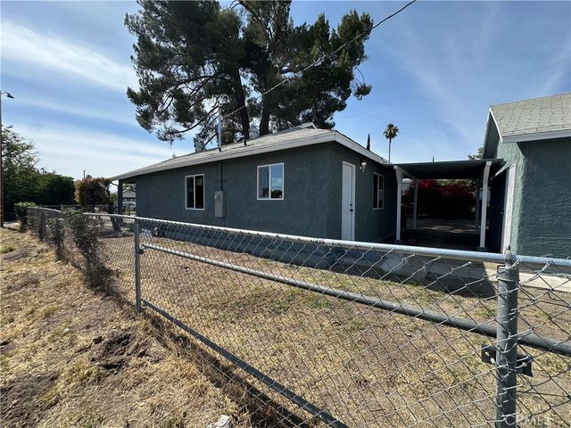 7125 Glasgow Avenue, San Bernardino, CA 92404