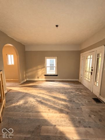 1530 Barth, Indianapolis, IN 46203