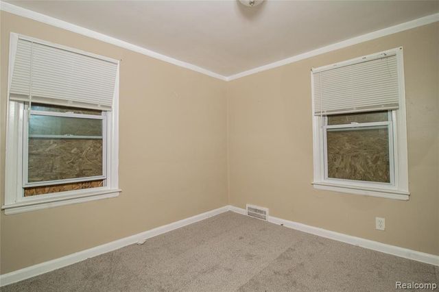 13104 Longview Street, Detroit, MI 48213