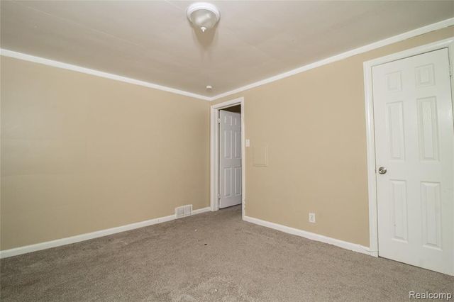 13104 Longview Street, Detroit, MI 48213
