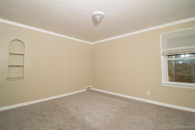 13104 Longview Street, Detroit, MI 48213