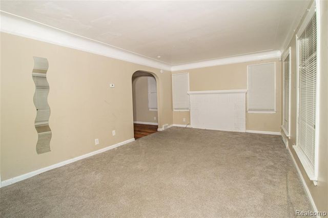 13104 Longview Street, Detroit, MI 48213