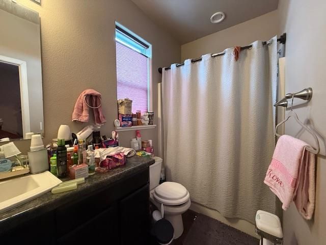 38 Mulberry Loop NE, Minot, ND 58703