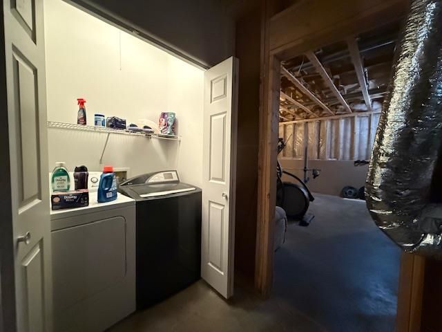 38 Mulberry Loop NE, Minot, ND 58703