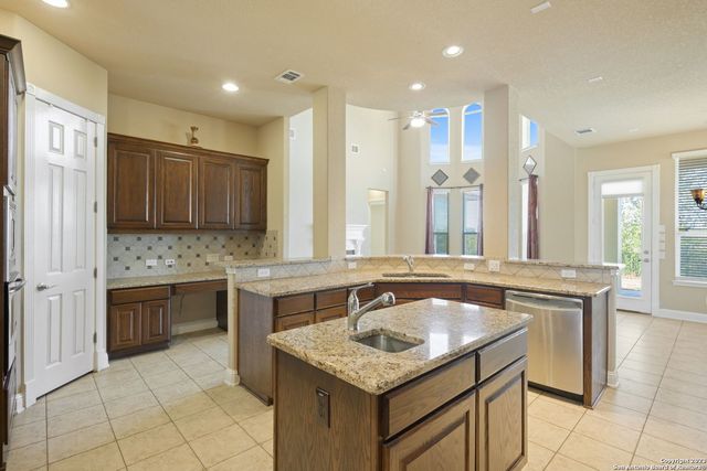 18223 Branson Falls, San Antonio, TX 78255