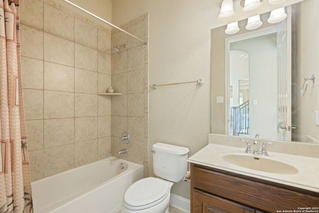 18223 Branson Falls, San Antonio, TX 78255