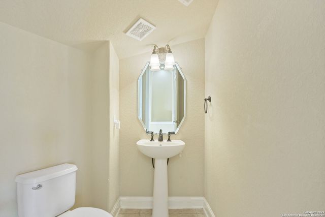18223 Branson Falls, San Antonio, TX 78255