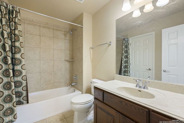 18223 Branson Falls, San Antonio, TX 78255