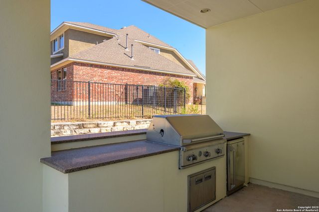18223 Branson Falls, San Antonio, TX 78255