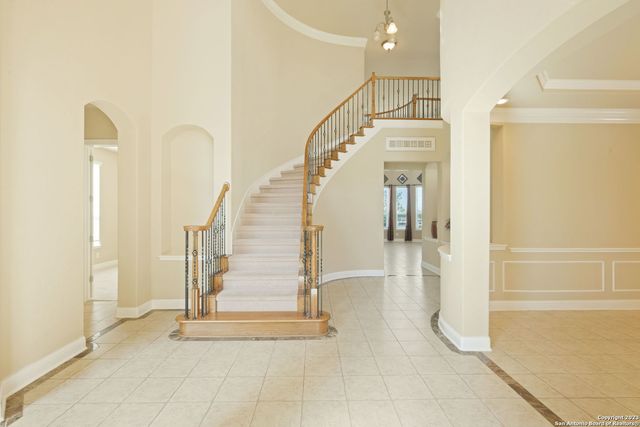 18223 Branson Falls, San Antonio, TX 78255