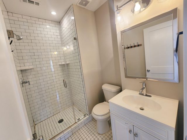 40 Nunan Street A, Charleston, SC 29403