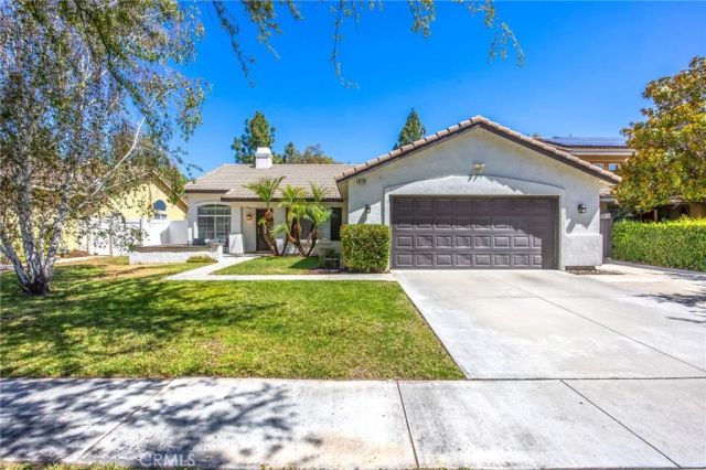 619 Donatello Dr, Corona, CA 92882