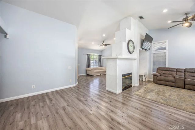 619 Donatello Dr, Corona, CA 92882