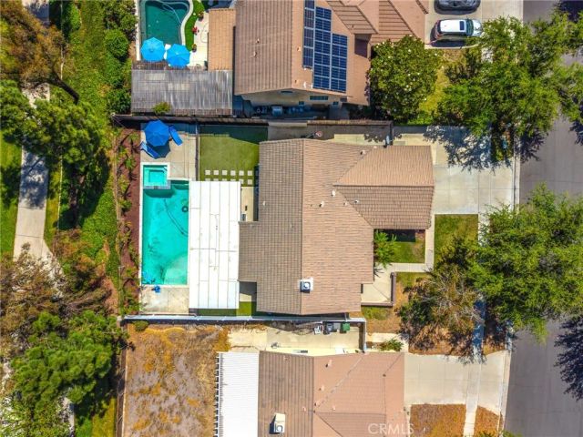 619 Donatello Dr, Corona, CA 92882