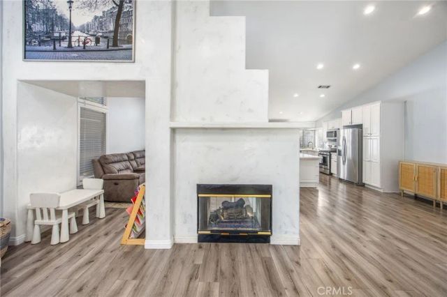 619 Donatello Dr, Corona, CA 92882