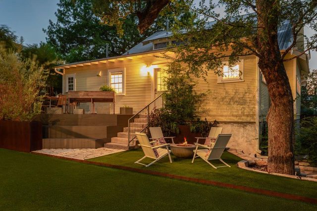 1105 Travis Heights BLVD, Austin, TX 78704