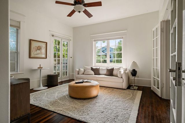 1105 Travis Heights BLVD, Austin, TX 78704