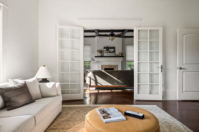 1105 Travis Heights BLVD, Austin, TX 78704