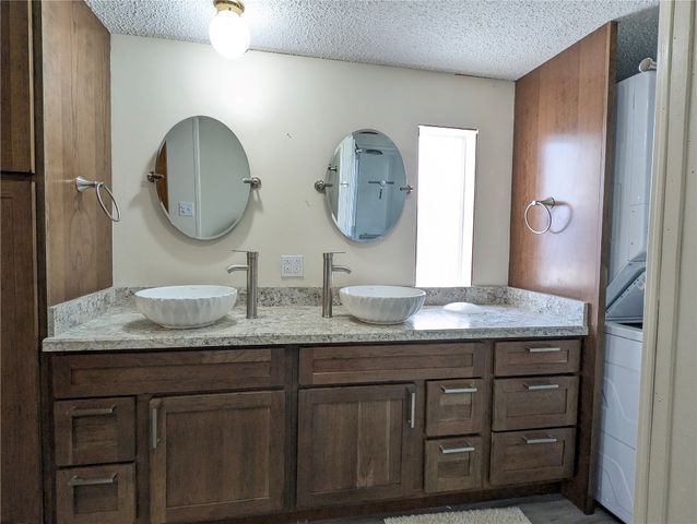 2090 BUTTERNUT Drive, Linesville, PA 16424