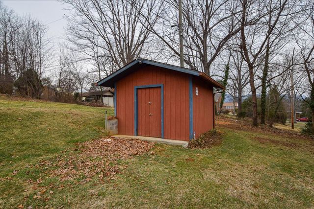 3418 Fleetwood AVE, Roanoke, VA 24015