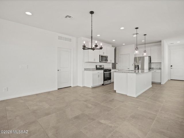 7322 S Gray Jay Drive, Tucson, AZ 85747