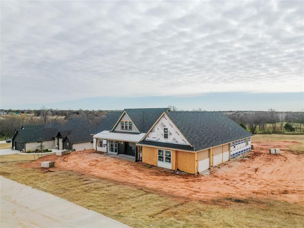 Image 1 of property listing at 1199 Wolf Creek Drive, Blanchard, OK 73010
