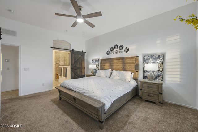 9747 E GREENWAY Street, Mesa, AZ 85207