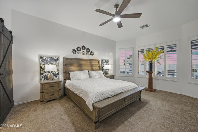 9747 E GREENWAY Street, Mesa, AZ 85207