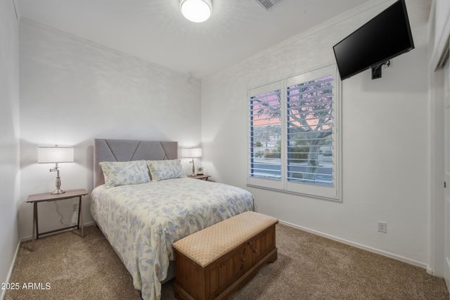 9747 E GREENWAY Street, Mesa, AZ 85207