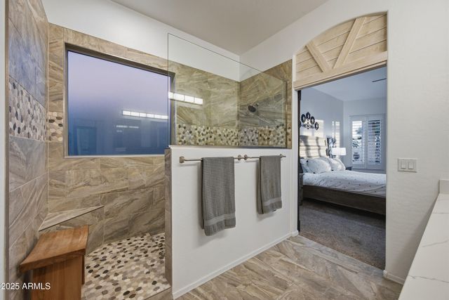 9747 E GREENWAY Street, Mesa, AZ 85207