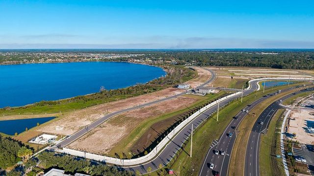 19282 LOCHSIDE LANE, Mount Dora, FL 32757