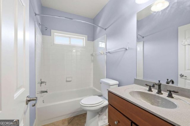 4530 Oak Brook Drive SE, Smyrna, GA 30082