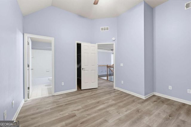 4530 Oak Brook Drive SE, Smyrna, GA 30082