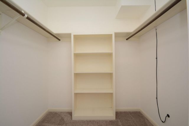 425 E Fair Harbor Lane, Houston, TX 77079