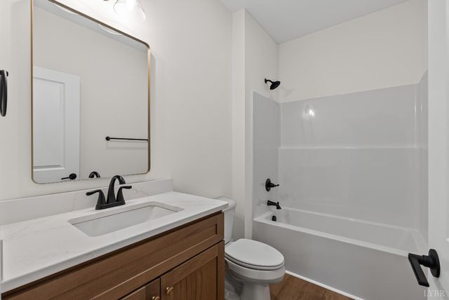 9041 Stonewall Road, Appomattox, VA 24522