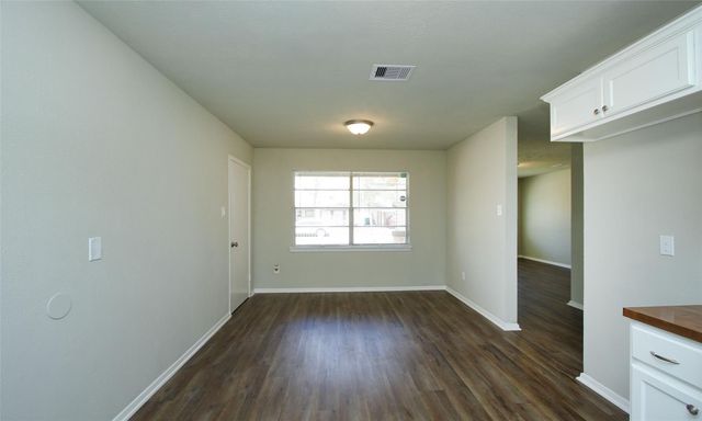 6326 Guadalupe Street, Houston, TX 77016
