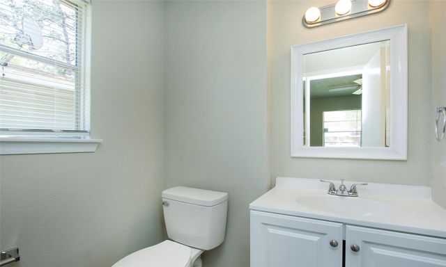 6326 Guadalupe Street, Houston, TX 77016