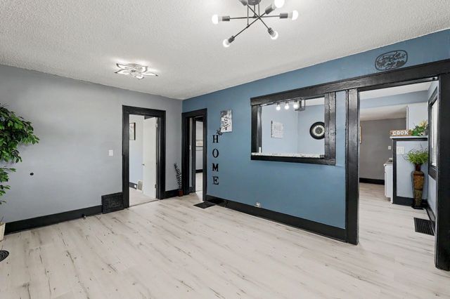 208 N Kansas, Wichita, KS 67214